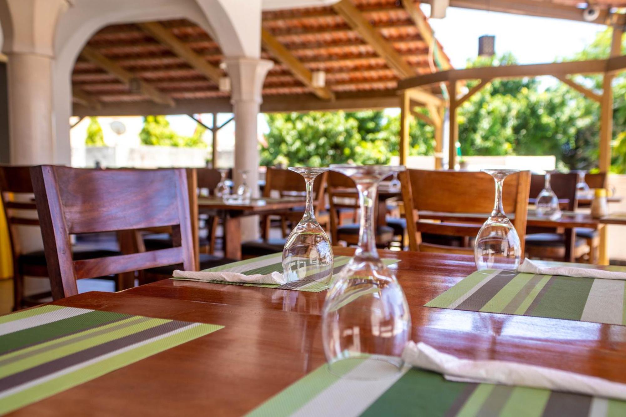Hotel Les Orchidees Cotonou Eksteriør billede