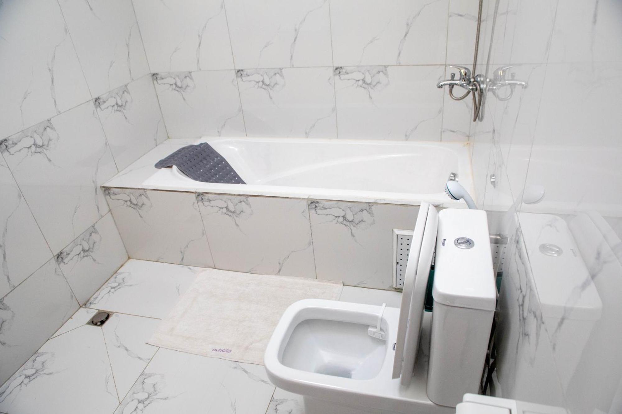 Hotel Les Orchidees Cotonou Værelse billede